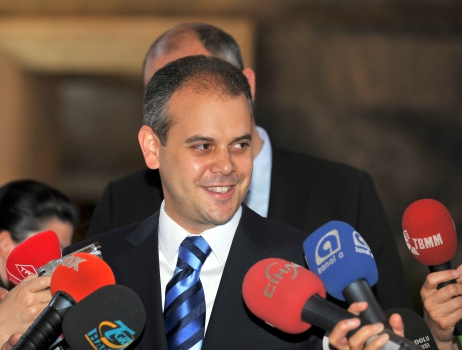 <font color="red">Akif Çağatay Kılıç Gençlik ve Spor Bakanı Oldu</font>