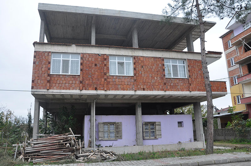 Karadeniz de ev apartman doğurdu