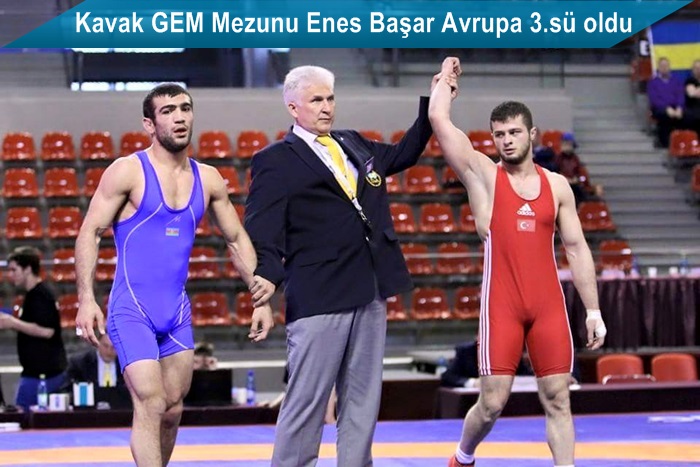 Güreşçilerimiz Avrupa'dan madalyalarla dönüyor