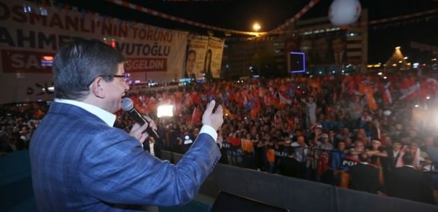 Başbakan Davutoğlu Samsun'a hızlı tren müjdesi verdi