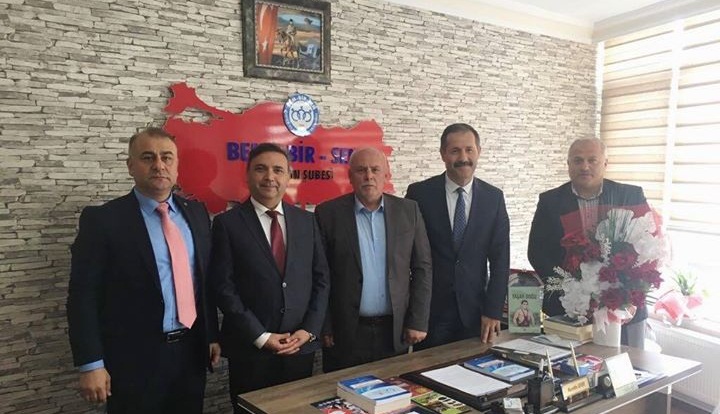 Mustafa Yurt'tan BEM-BİR-SEN'e Teşekkür Ziyareti