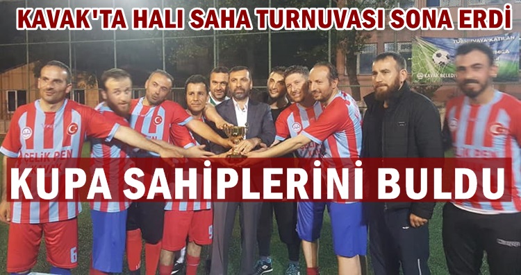 KAVAK'TA DÜZENLENEN HALI SAHA TURNUVASINDA MUTLU SON