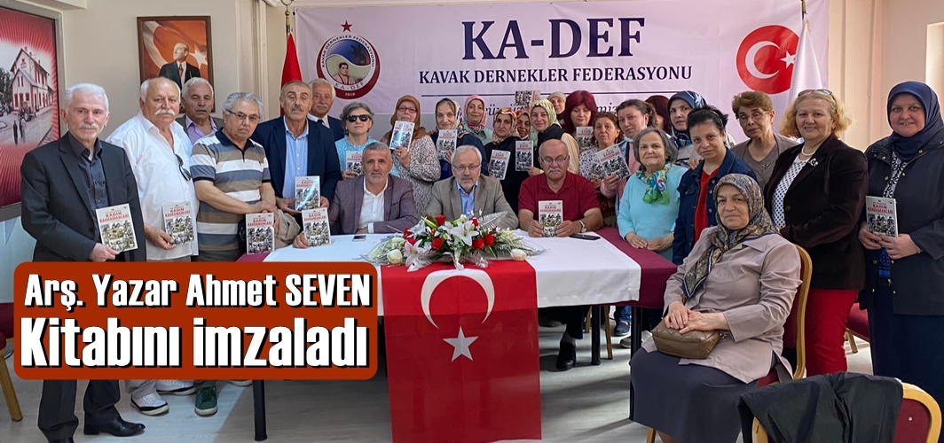 Arş. Yazar Ahmet SEVEN KA-DEF'te Kitabını imzaladı