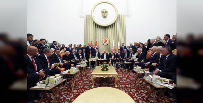 Cumhurbaşkanı Recep Tayyip Erdoğan TBMM Tören Salonu'nda verilen resepsiyona katıldı