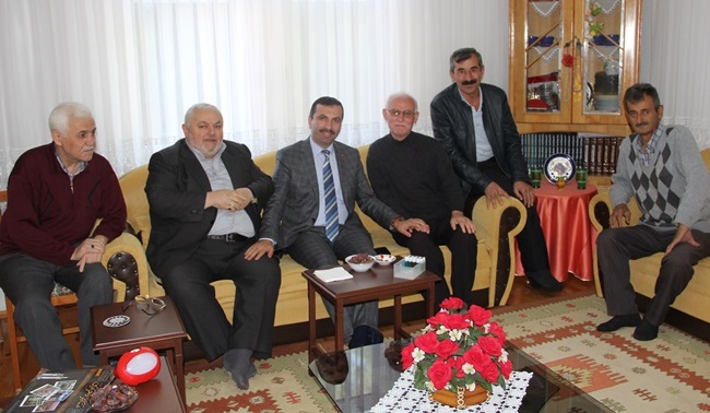 Sarıcaoğlu'ndan Kavaklı Hacılara evlerinde hayırlı olsun ziyareti